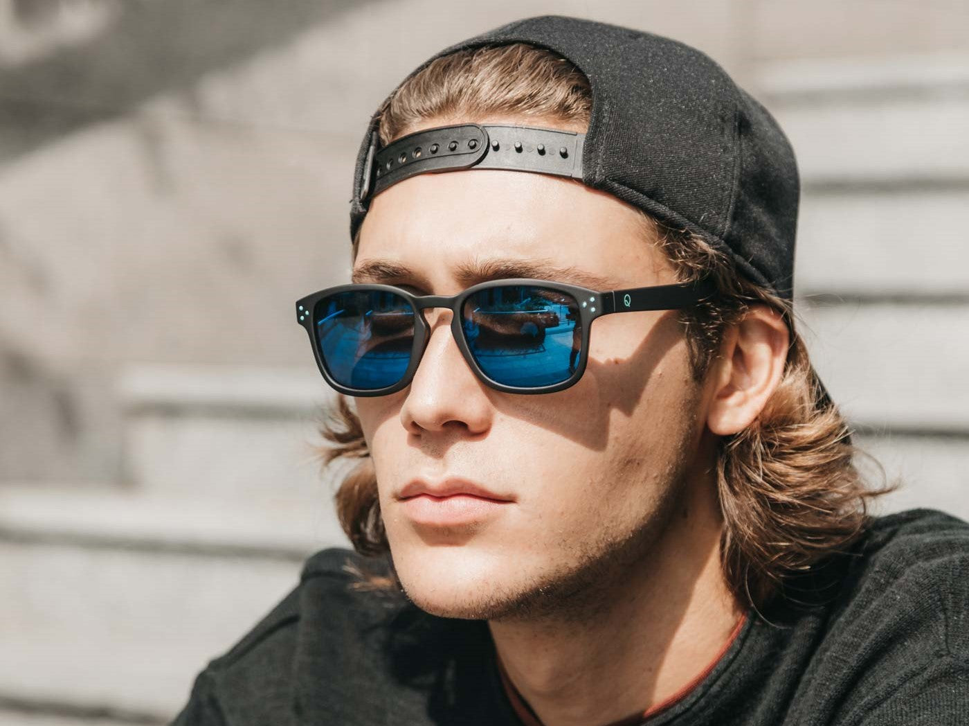 L'anno della Tigre si celebra con sguardi da squalo